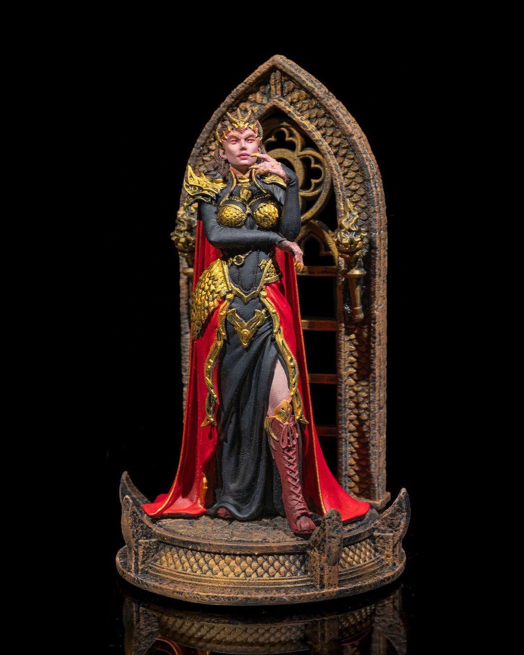 Vampire Queen RPG Model w/ base