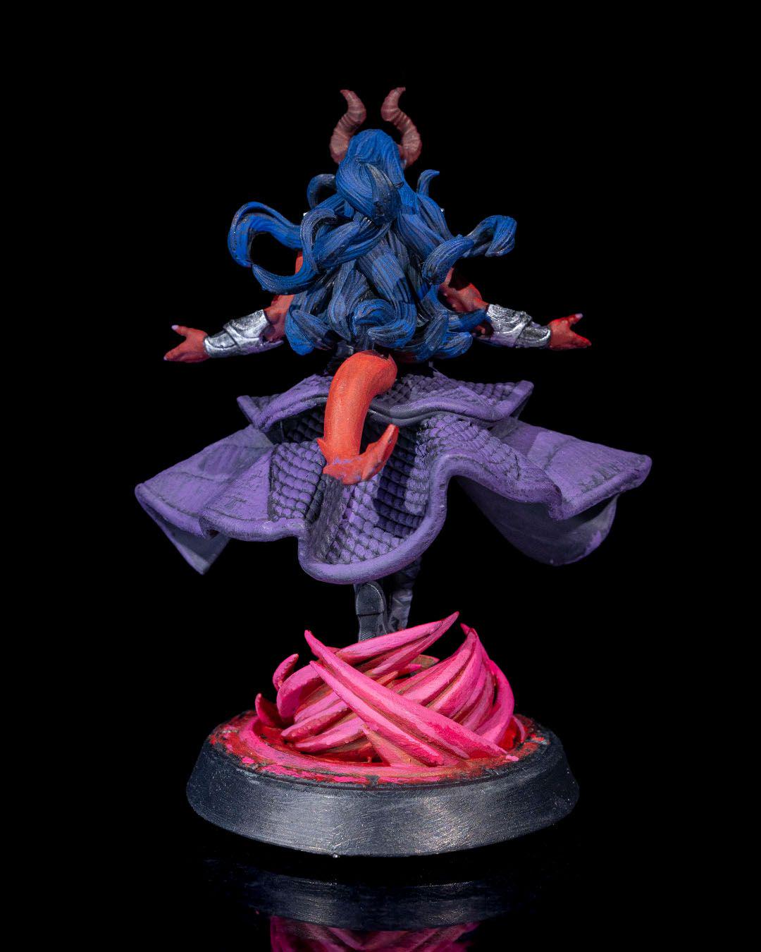 Tiefling Sorcerer RPG Model w/ base