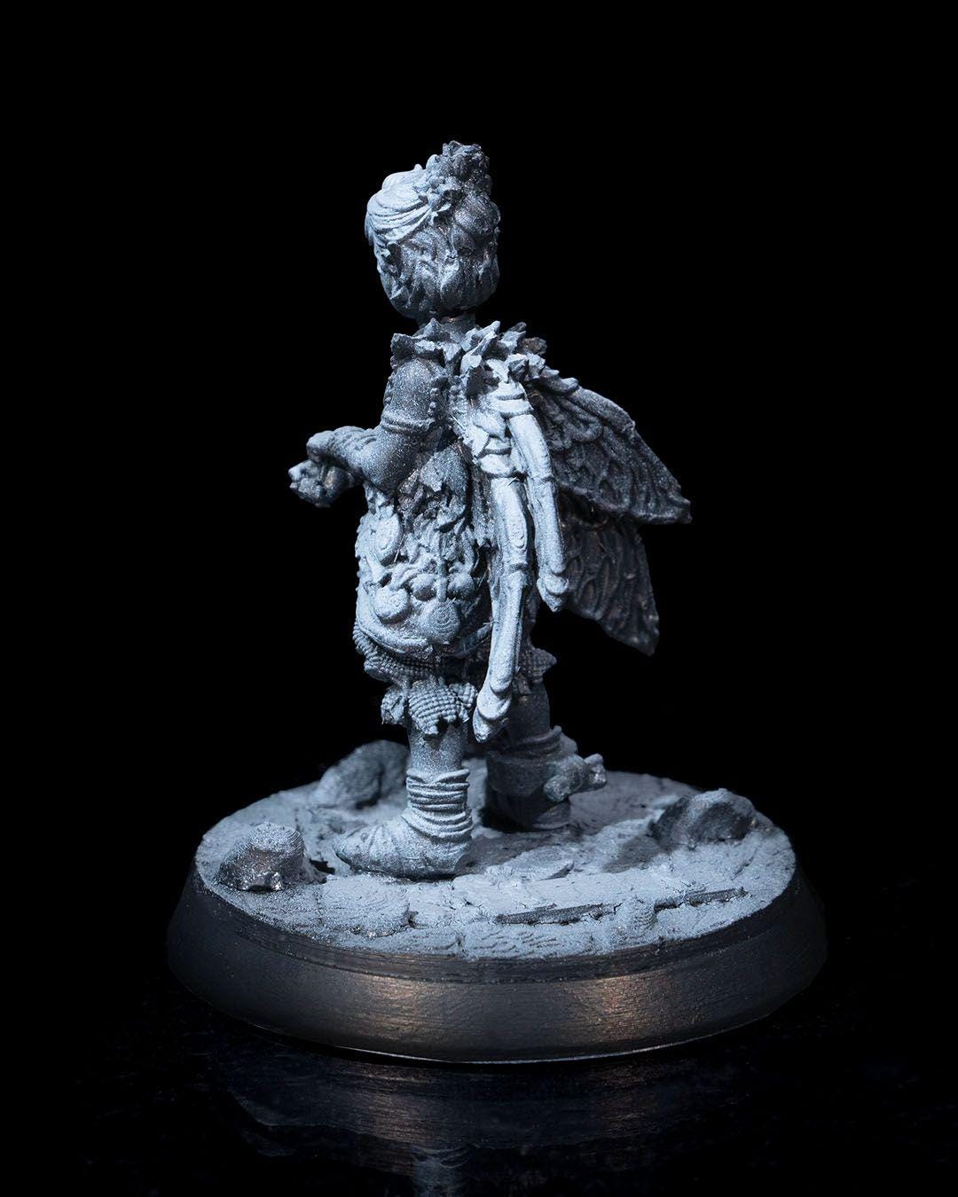 Fairy Fae Prisoner RPG Model w/ base