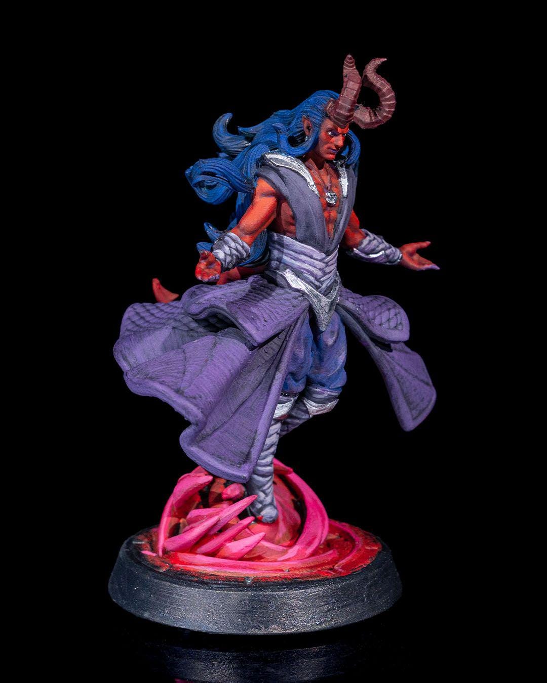 Tiefling Sorcerer RPG Model w/ base