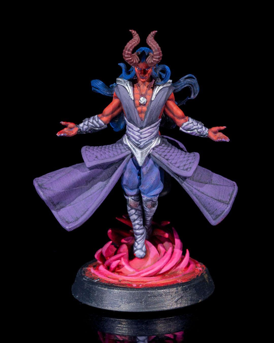 Tiefling Sorcerer RPG Model w/ base