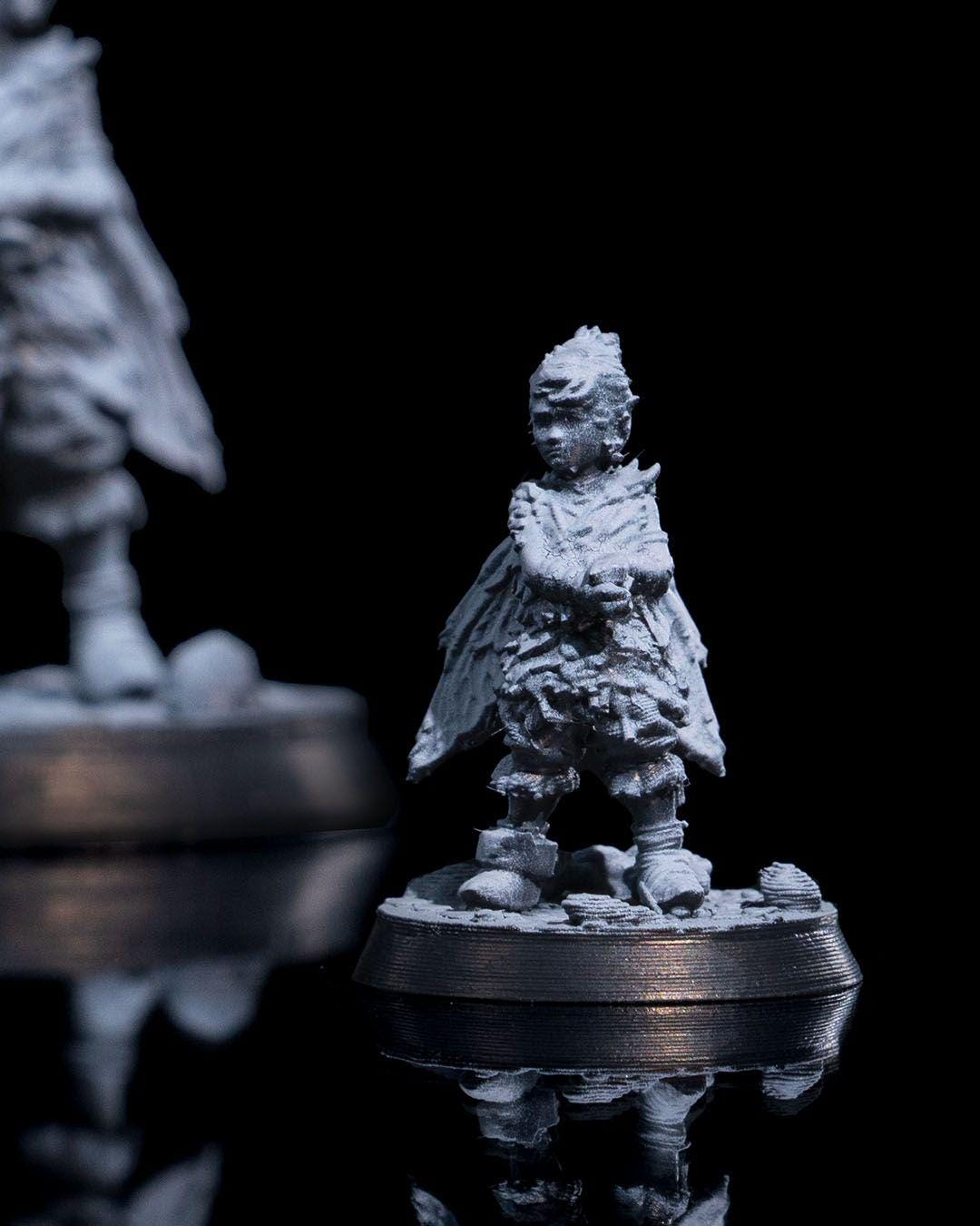 Fairy Fae Prisoner RPG Model w/ base